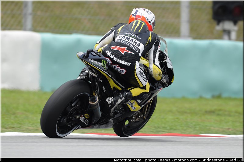 motogp_spies_08_malaisie_2010