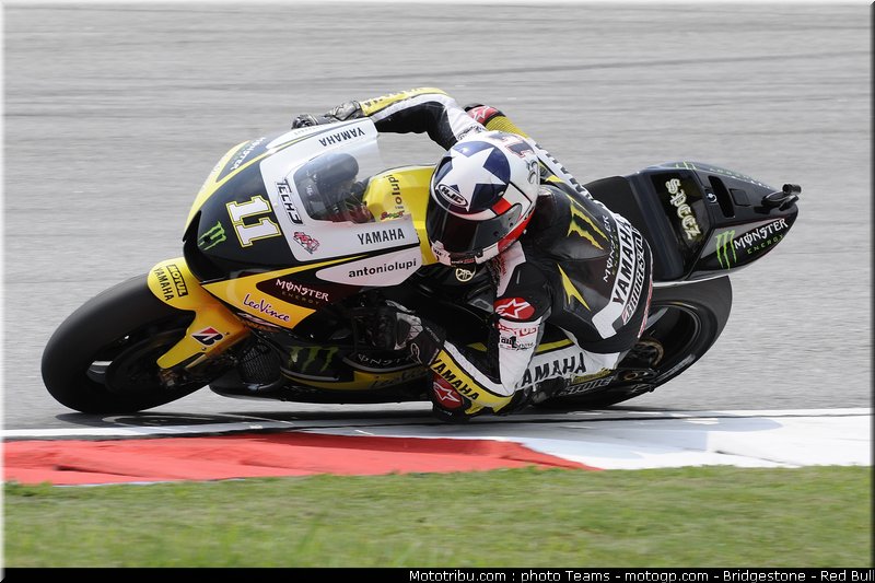 motogp_spies_11_malaisie_2010