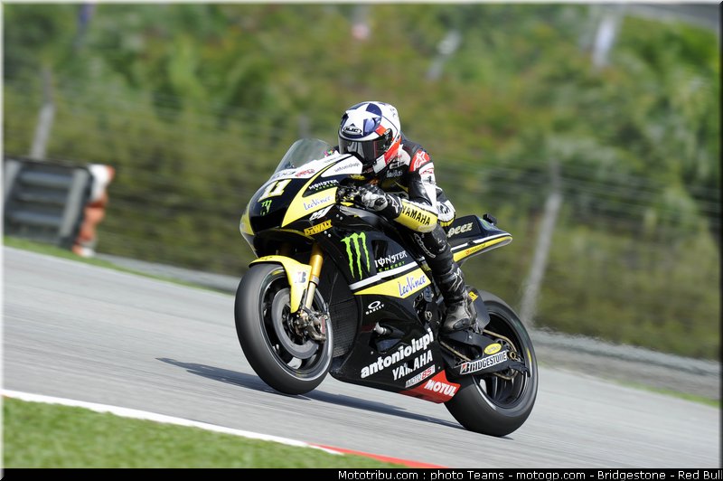 motogp_spies_13_malaisie_2010
