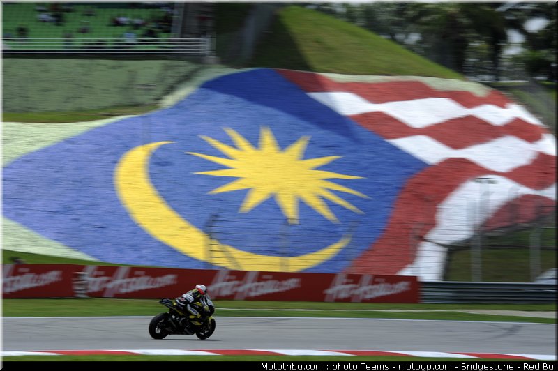 motogp_spies_14_malaisie_2010