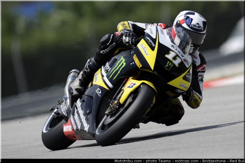 motogp_spies_16_malaisie_2010