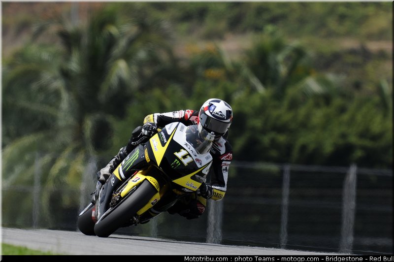 motogp_spies_21_malaisie_2010