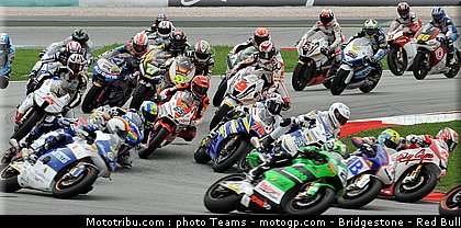 moto2_002_malaisie_2010.jpg