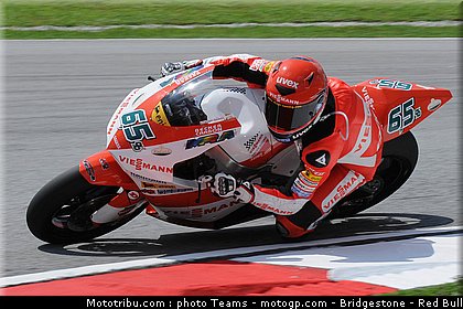 moto2_bradl_08_malaisie_2010.jpg