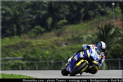 moto2_derosa_10_malaisie_2010.jpg