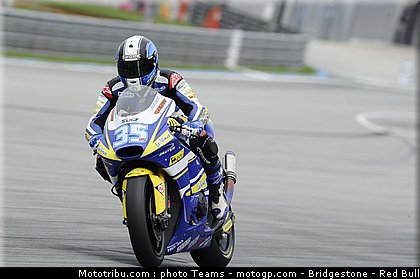 moto2_derosa_19_malaisie_2010.jpg