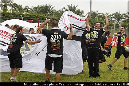 moto2_elias_17_malaisie_2010.jpg