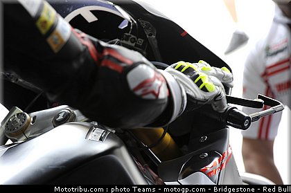 moto2_elias_36_malaisie_2010.jpg