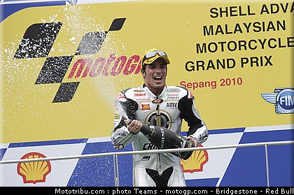 moto2_elias_44_malaisie_2010.jpg