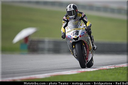 moto2_luthi_02_malaisie_2010.jpg