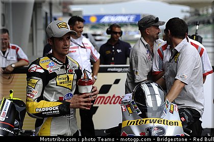 moto2_luthi_05_malaisie_2010.jpg