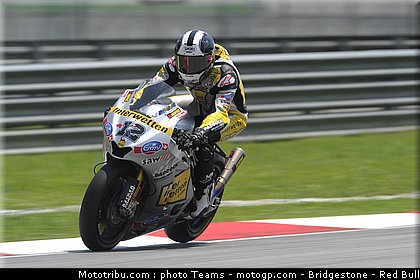 moto2_luthi_06_malaisie_2010.jpg