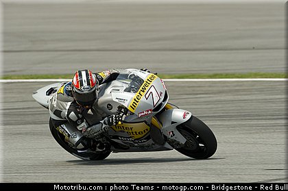motogp_aoyama_02_malaisie_2010.jpg