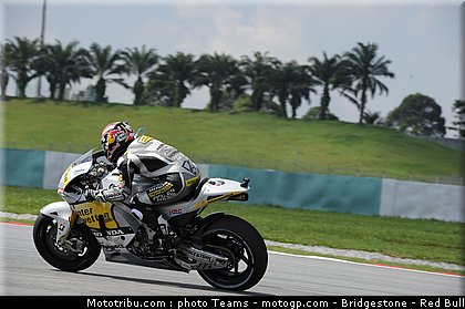 motogp_aoyama_03_malaisie_2010.jpg