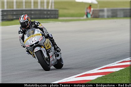 motogp_aoyama_06_malaisie_2010.jpg