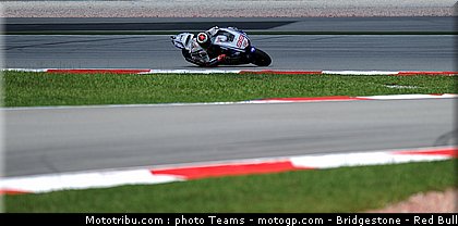 motogp_lorenzo_10_malaisie_2010.jpg