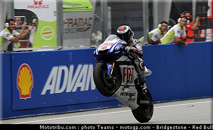 motogp_lorenzo_17_malaisie_2010.jpg