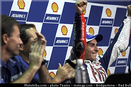 motogp_lorenzo_27_malaisie_2010.jpg