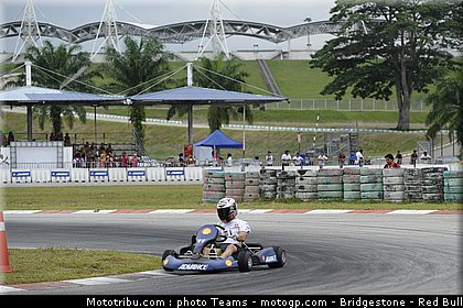 motogp_melandri_04_malaisie_2010.jpg