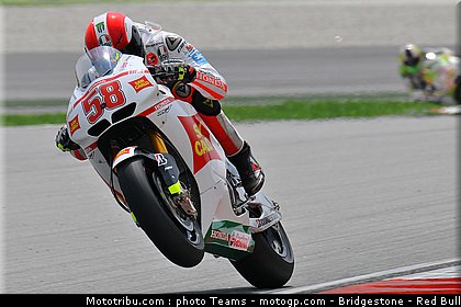 motogp_simoncelli_14_malaisie_2010.jpg