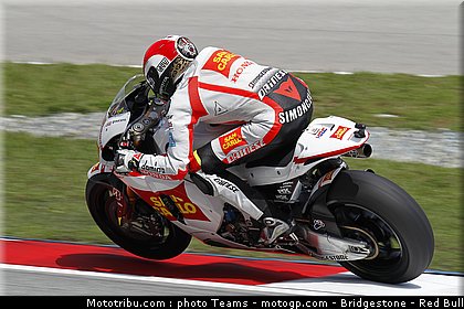 motogp_simoncelli_26_malaisie_2010.jpg