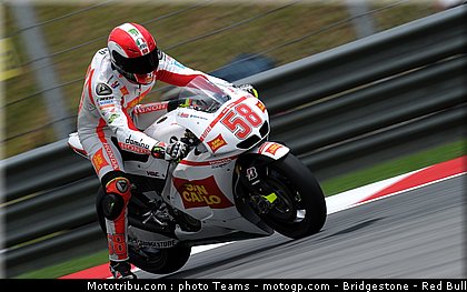 motogp_simoncelli_33_malaisie_2010.jpg