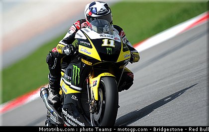 motogp_spies_05_malaisie_2010.jpg