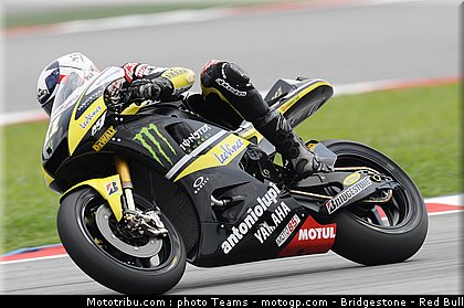 motogp_spies_07_malaisie_2010.jpg