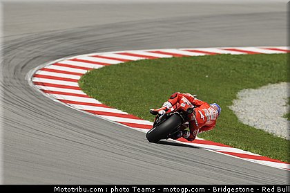 motogp_stoner_01_malaisie_2010.jpg