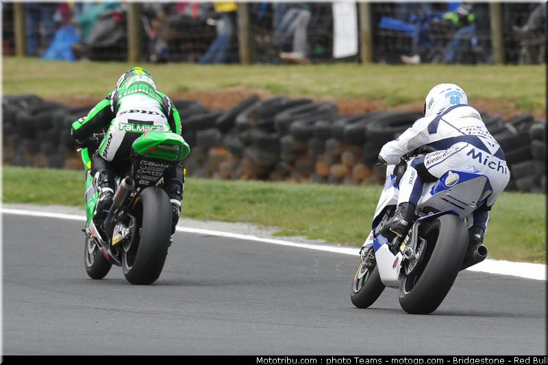 moto2_051_australie_2010