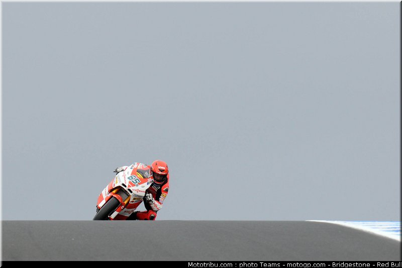 moto2_bradl_08_australie_2010