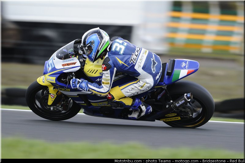 moto2_derosa_06_australie_2010
