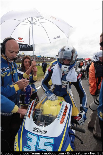moto2_derosa_12_australie_2010