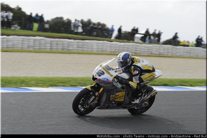 moto2_luthi_2_australie_2010