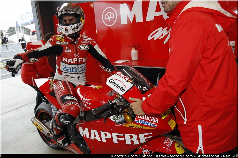 moto2_simon_01_australie_2010