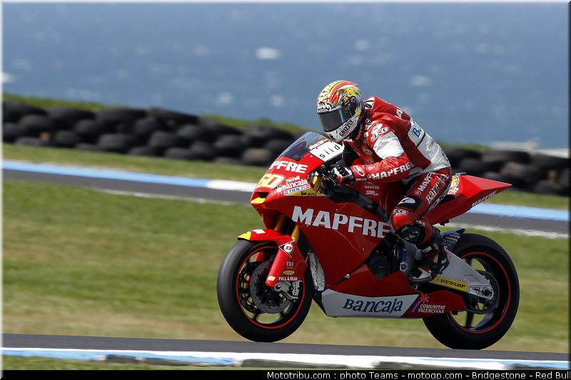 moto2_simon_05_australie_2010