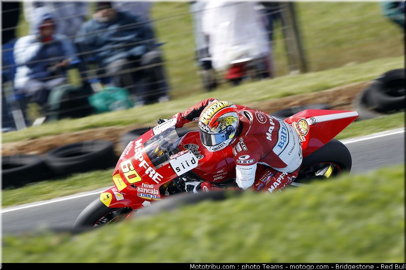 moto2_simon_06_australie_2010