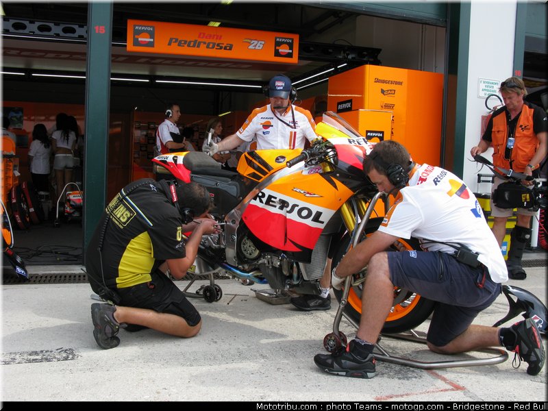motogp_pedrosa_11_australie_2010