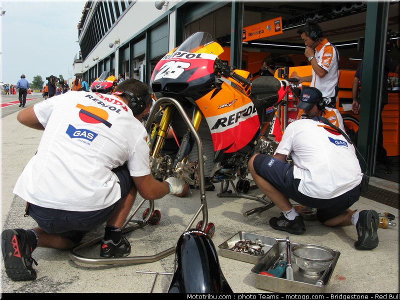 motogp_pedrosa_12_australie_2010