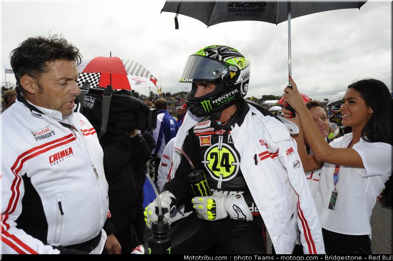 motogp_pitbabe_13_australie_2010