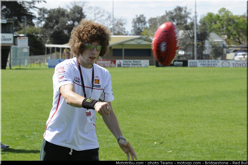 motogp_simoncelli_01_australie_2010