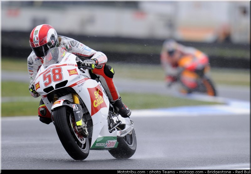 motogp_simoncelli_06_australie_2010