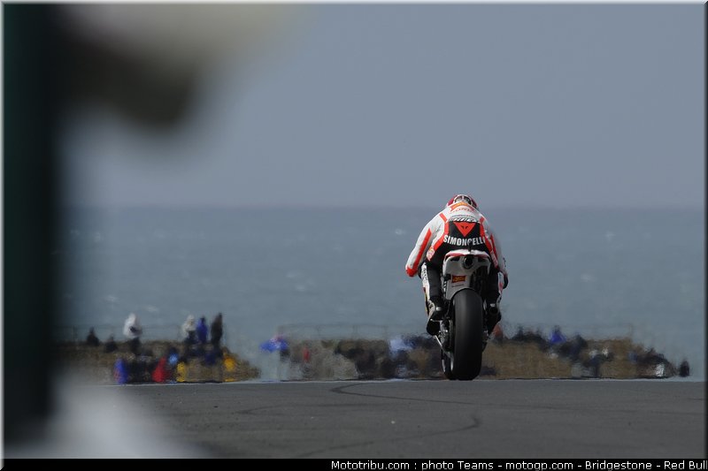 motogp_simoncelli_25_australie_2010