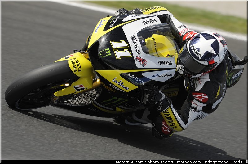 motogp_spies_02_australie_2010