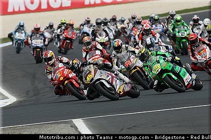 moto2_002_australie_2010.jpg