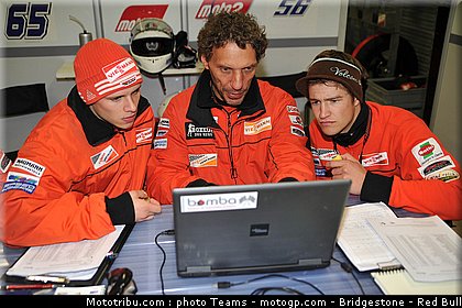 moto2_bradl_16_australie_2010.jpg