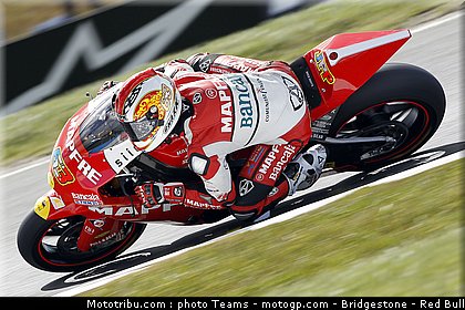 moto2_dimeglio_05_australie_2010.jpg