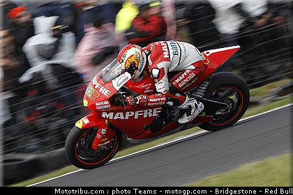 moto2_dimeglio_08_australie_2010.jpg