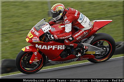 moto2_simon_04_australie_2010.jpg