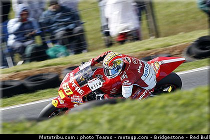 moto2_simon_06_australie_2010.jpg